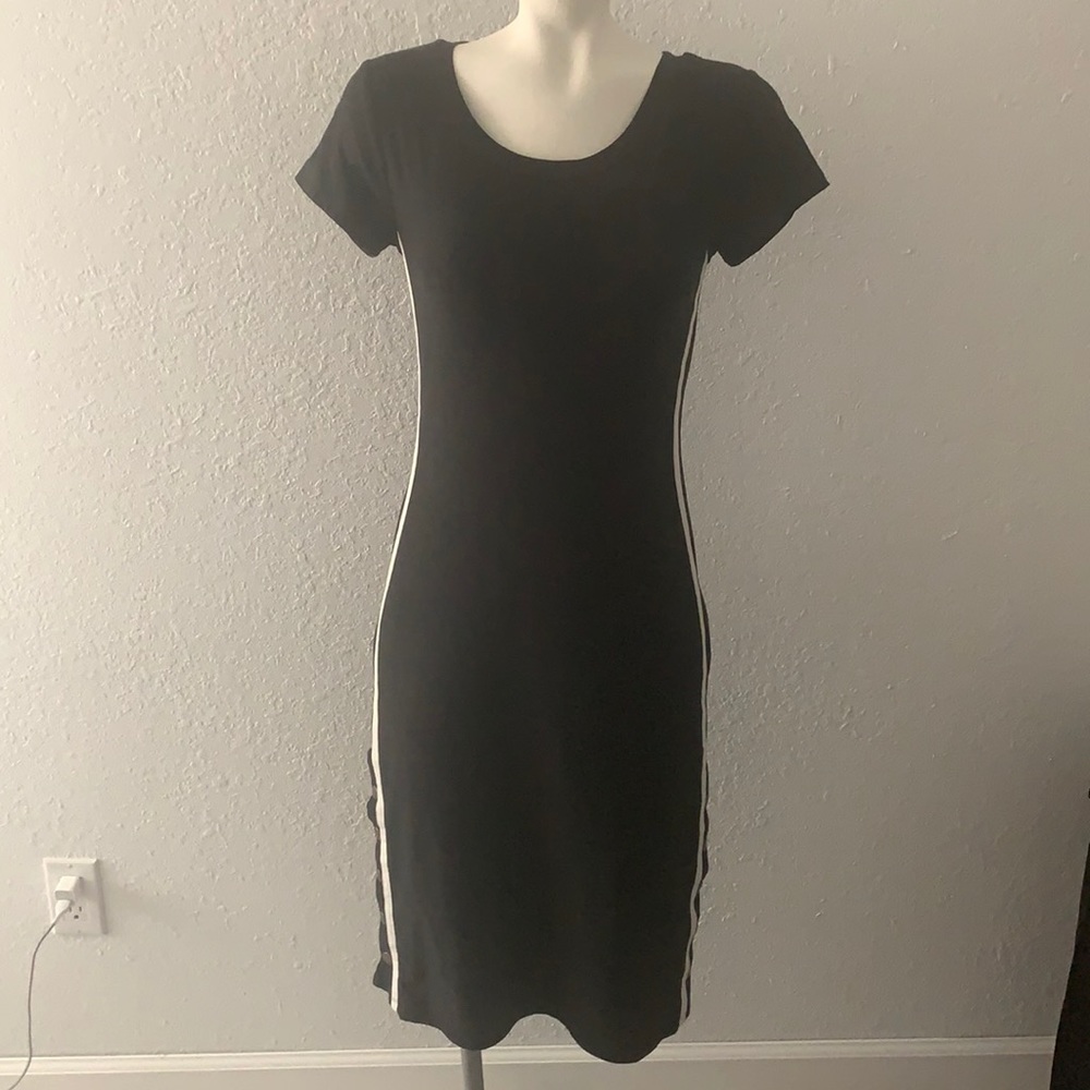 Derek Heart black dress. Size M.